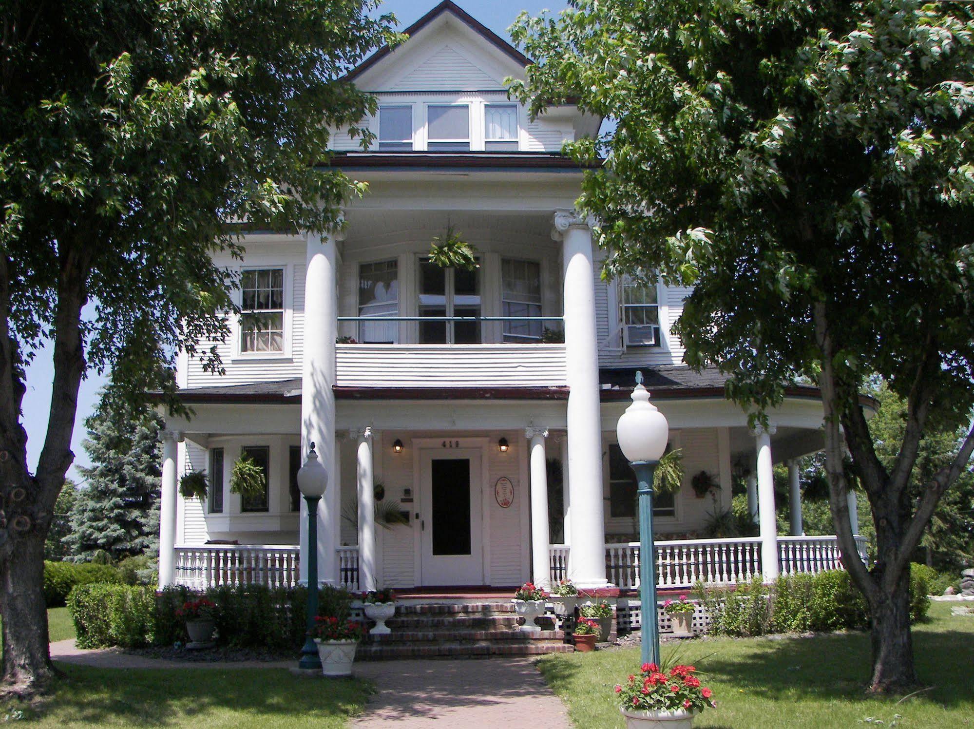 The Pillar Inn Cold Spring Extérieur photo